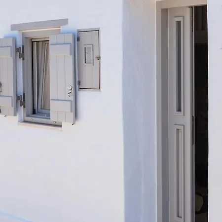 Anna's Paros Casa de Férias *