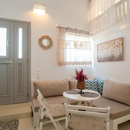 Casa de Férias Anna's Paros *